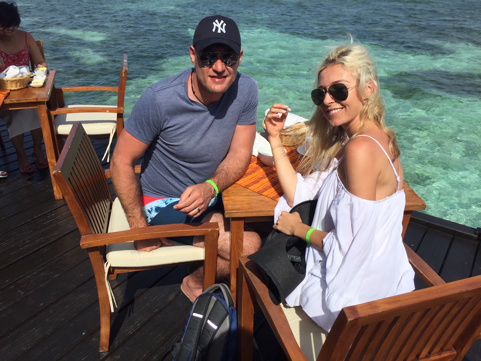 Couple breakfast ocean