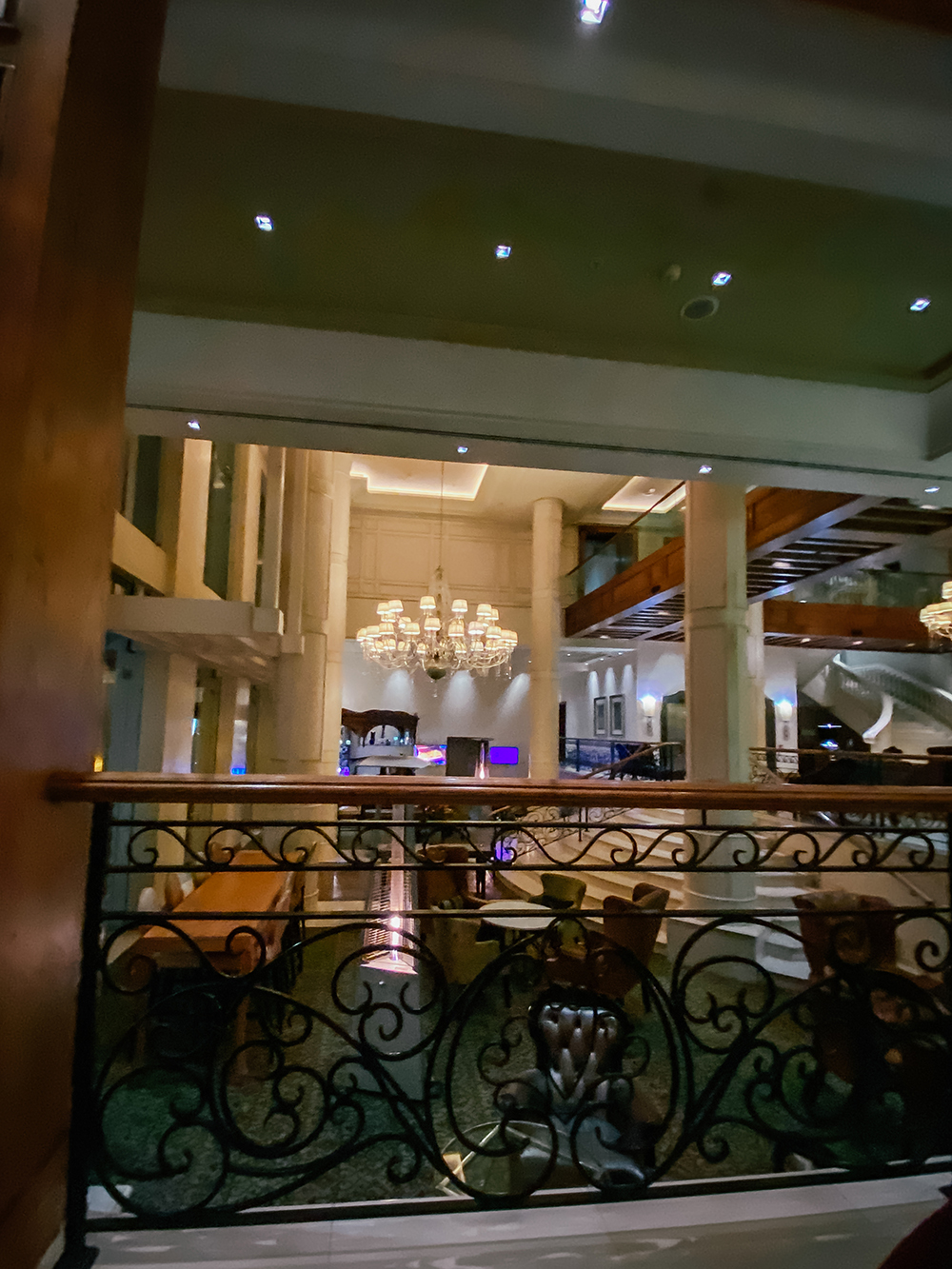 Anniversario Pivot Hotel