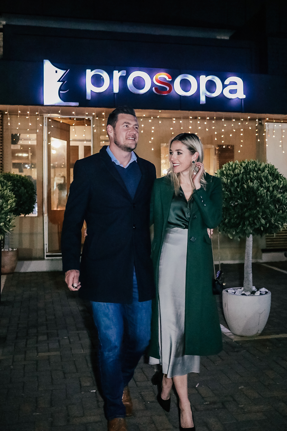 Prosopa Couple Walking