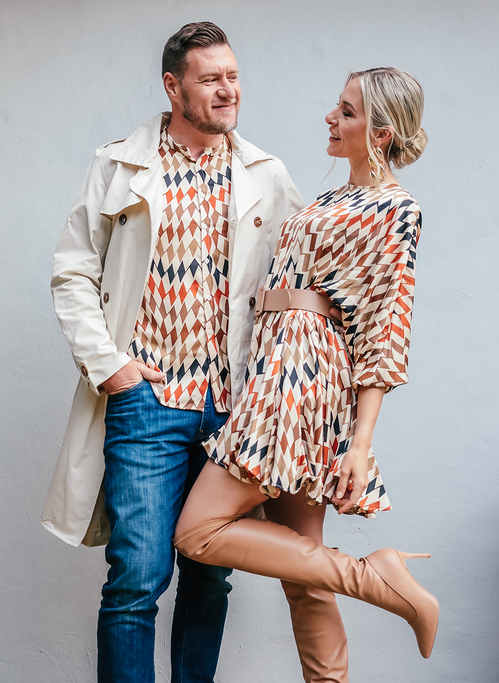 La Parada ivm Couple Posing