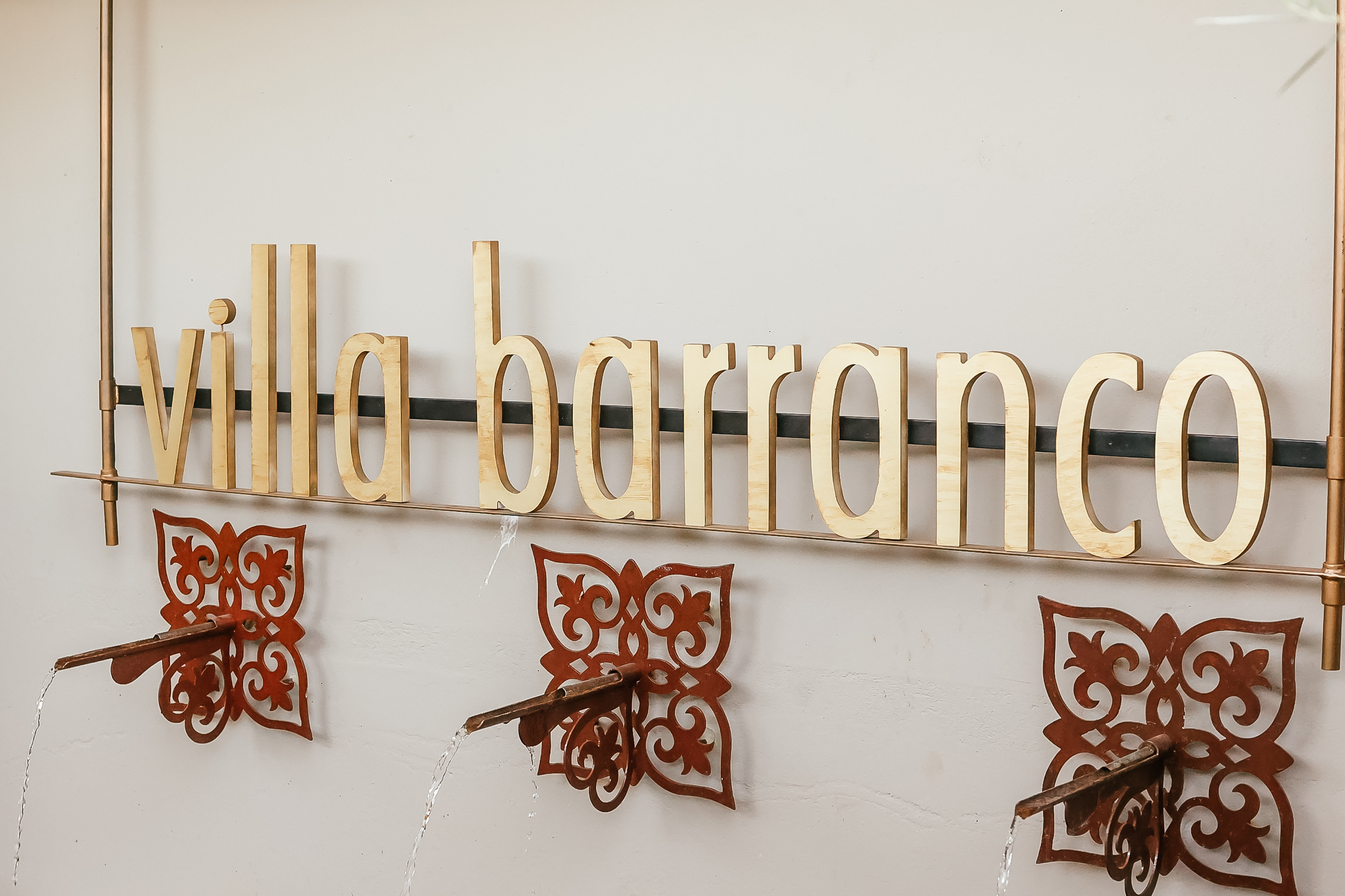 Villa Barranco Restaurant Sign
