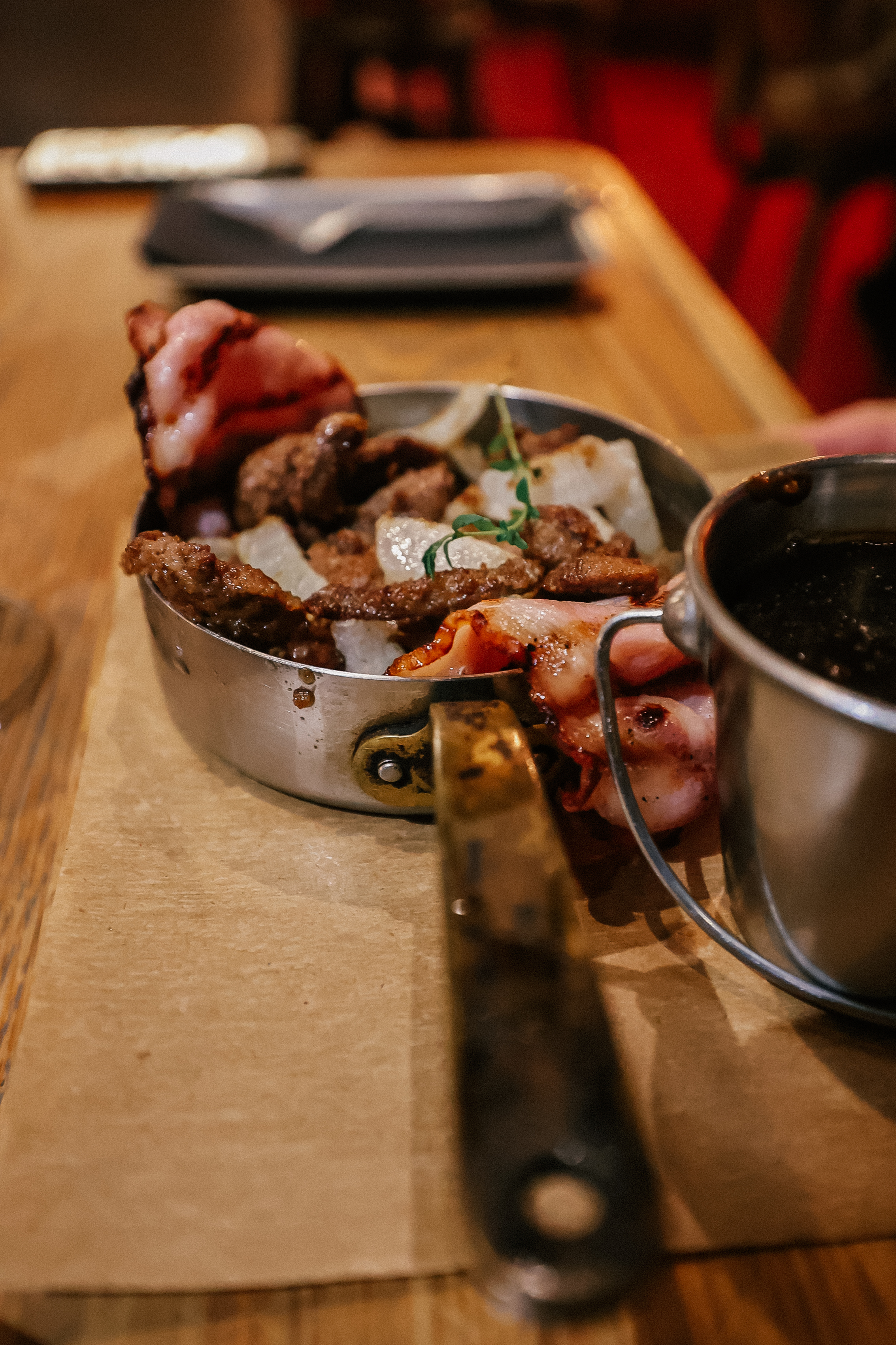 Moo Moo Foxy Englishmen