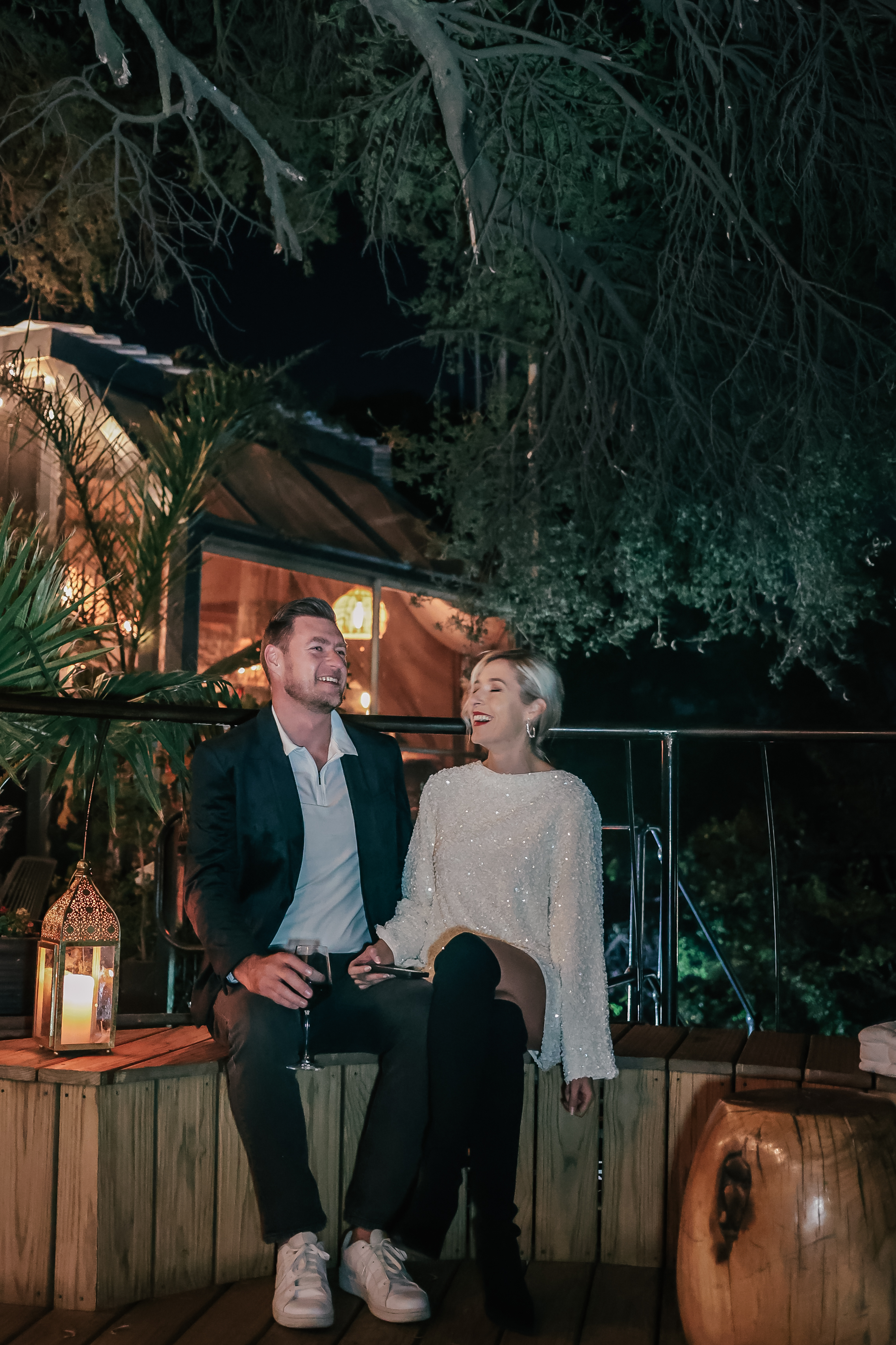 Pablo Dos Manos Couple Laughing